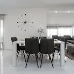 Nice Apartment In Maslenica Apartament