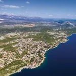 Nice Apartment In Maslenica アパート *