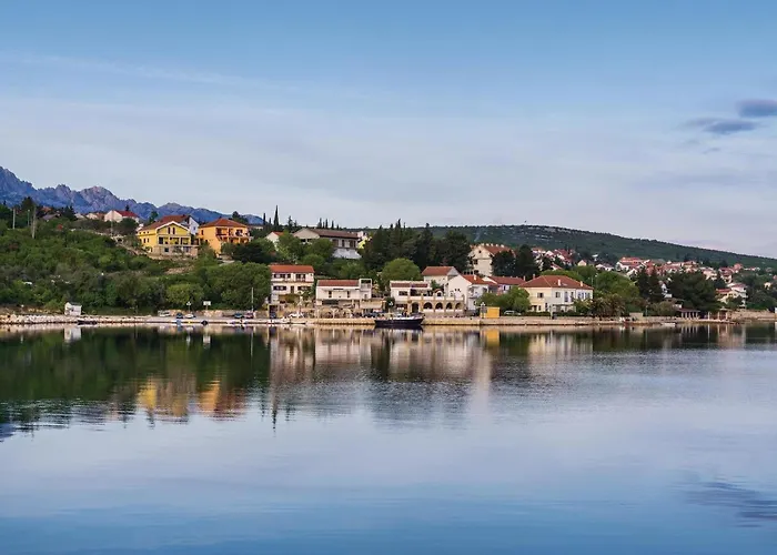 Lovely Apartment In Maslenica With Wifi * Масленица