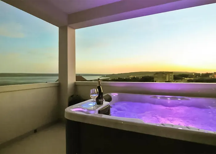 Lovely Apartment In Maslenica With Wifi Апартаменты Масленица